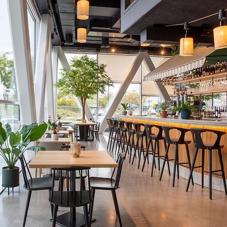 Best Western M-Treize Paris Asnieres Bagian luar foto
